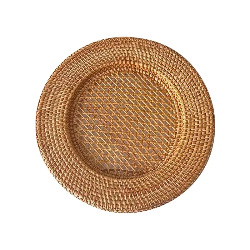 Assiette en rotin naturel faite à la main