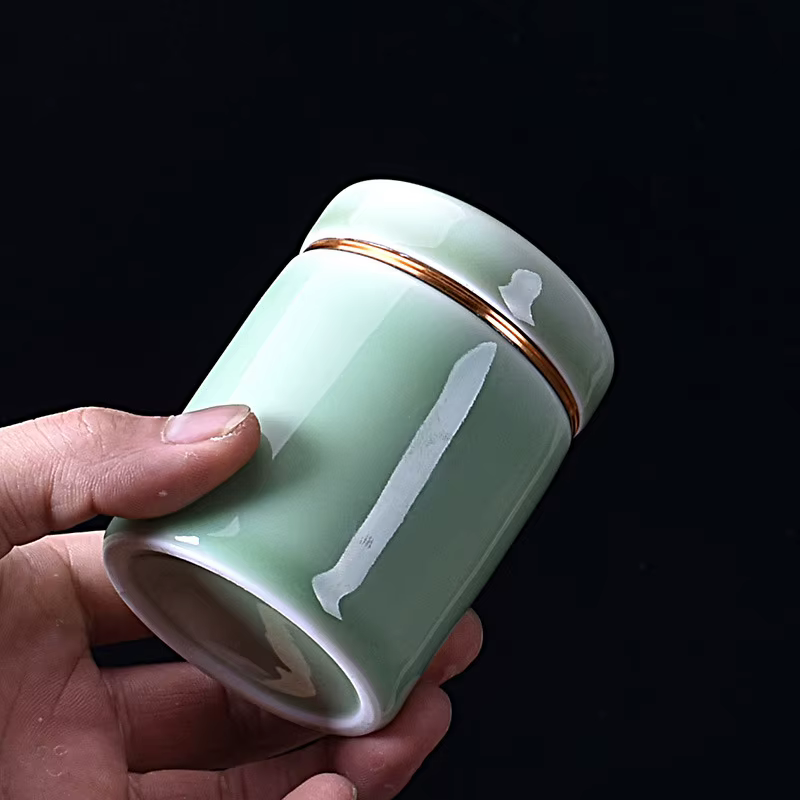 Pot à thé céladon en céramique trompette boîte d'emballage de thé pot scellé Mini pot à thé Portable conteneur de