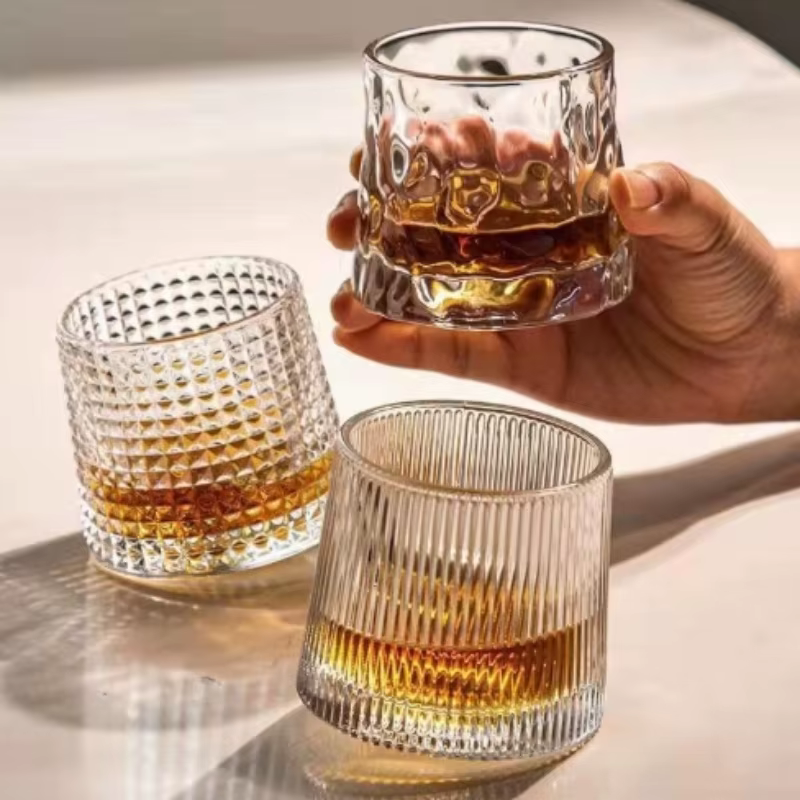 Verre à whisky rotatif créatif et original