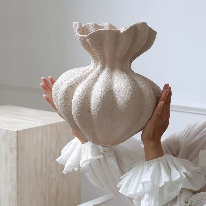 Vase en céramique française unique avec charme Wabi-Sabi