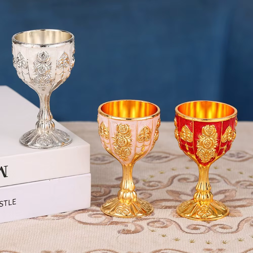 Verres à vin rétro créatifs en métal, style européen, verrerie de table, gobelet à spiritueux, verre à vodka, verre à vin blanc, décoration de bar et de maison