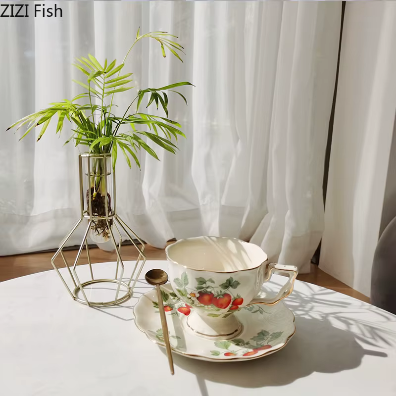 Tasse à café rétro européenne et ensemble de thé de l'après-midi