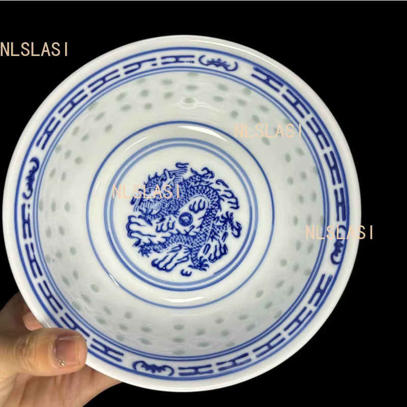 Filles à soupe ramen en porcelaine bleu et blanc