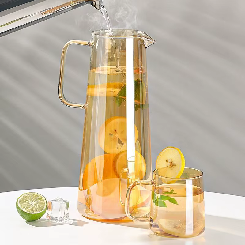 Pichet en verre de 1, 8 l avec couvercle