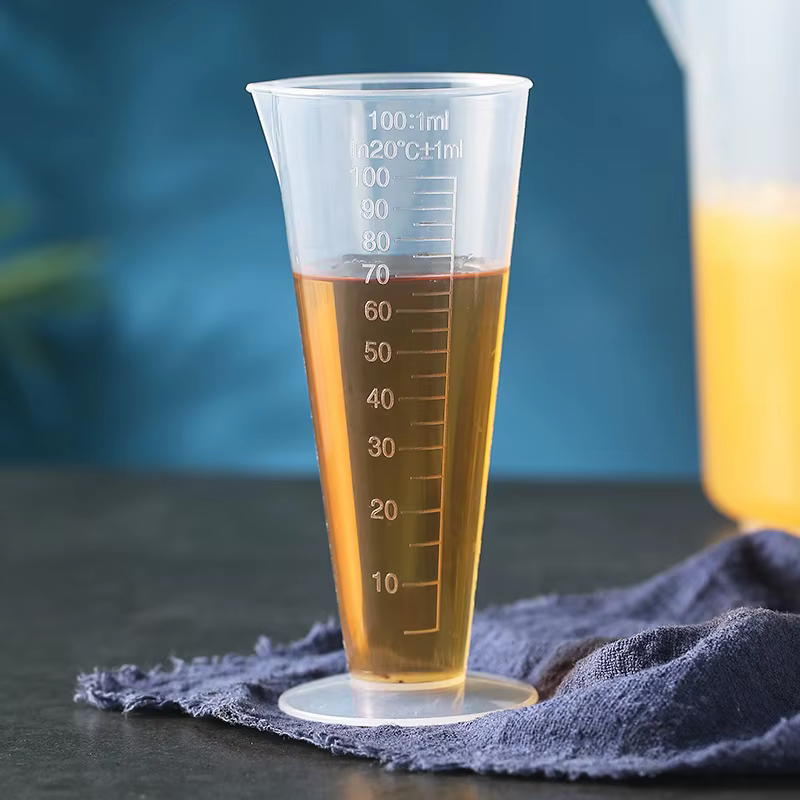 Tasse à mesurer en plastique de qualité alimentaire de 100 ml avec balance – Sans BPA
