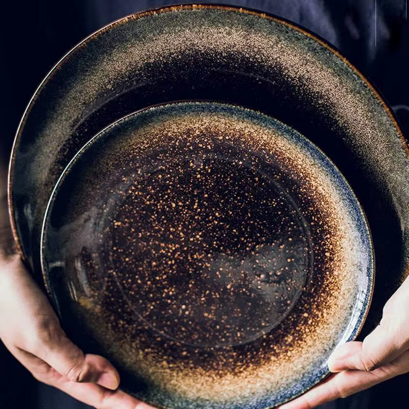 Assiette de service japonaise en céramique
