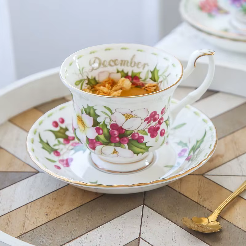 Service à thé Royal Albert en porcelaine fine pour le thé de l'après-midi - cadeau de luxe pour la maison