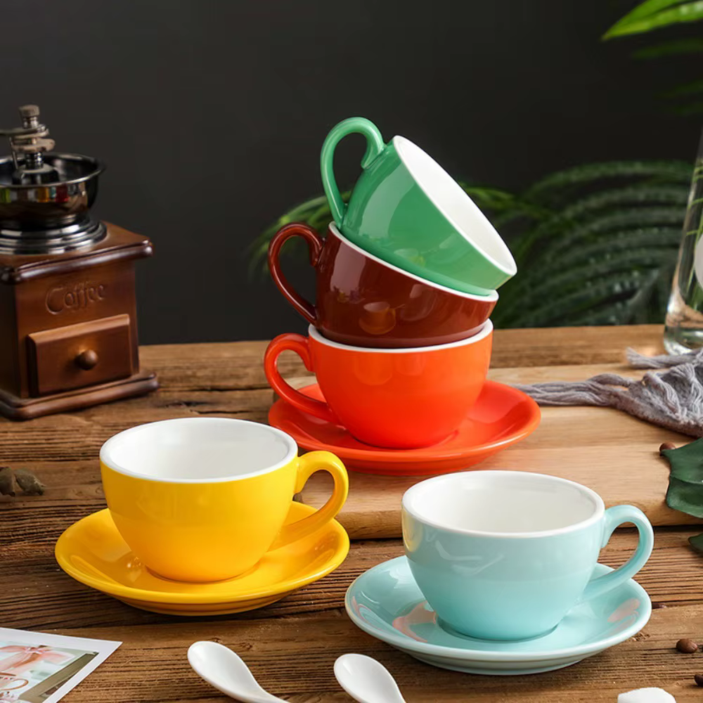 Tasse à café minimaliste en céramique de 220ml