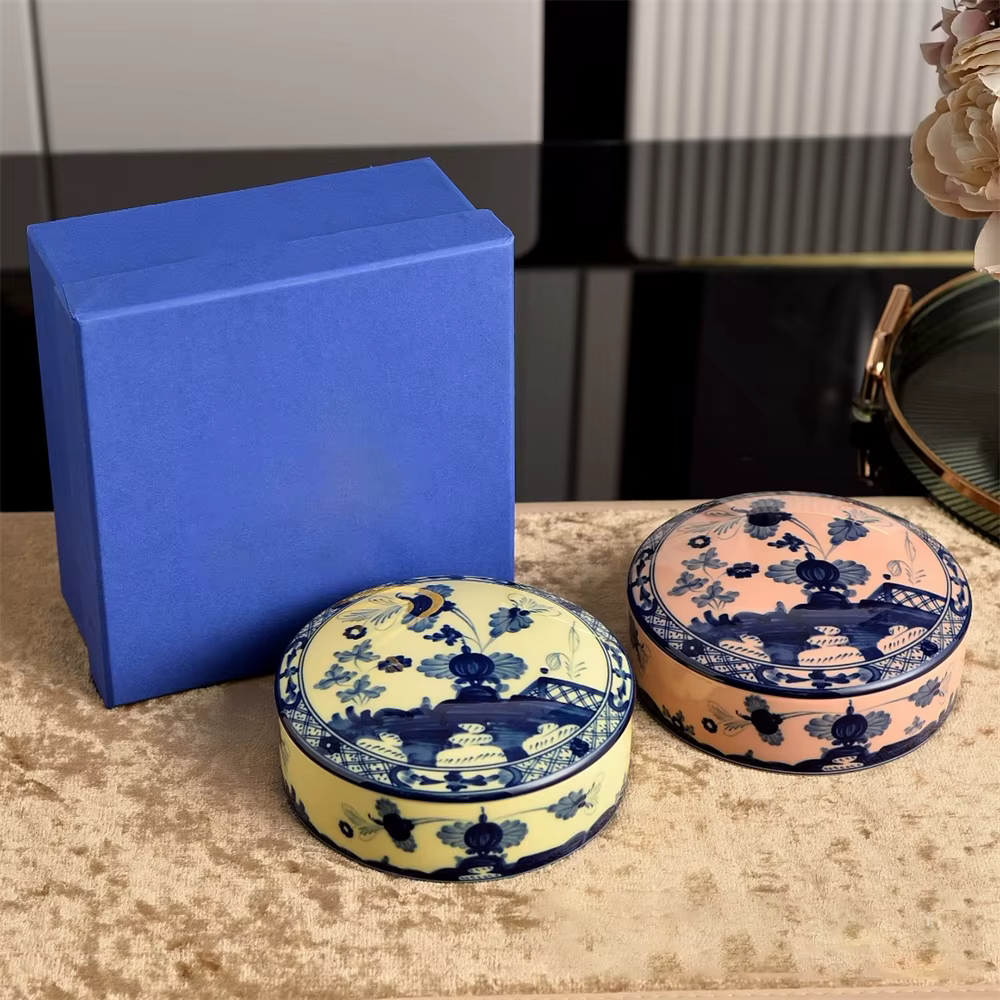 Vaisselle en céramique italienne