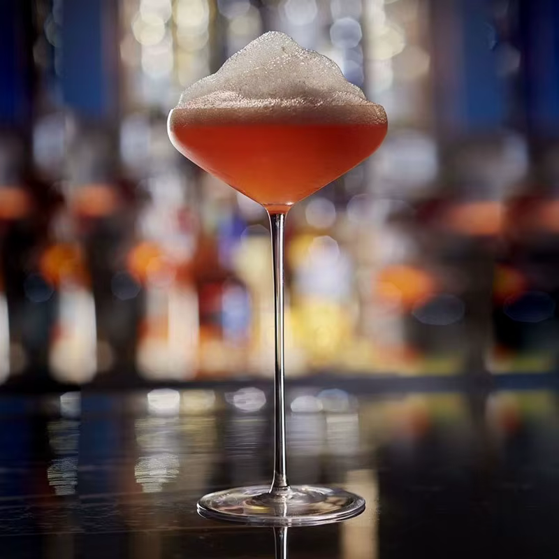 Verre à Martini élégant à tige ultra haute pour Bar japonais