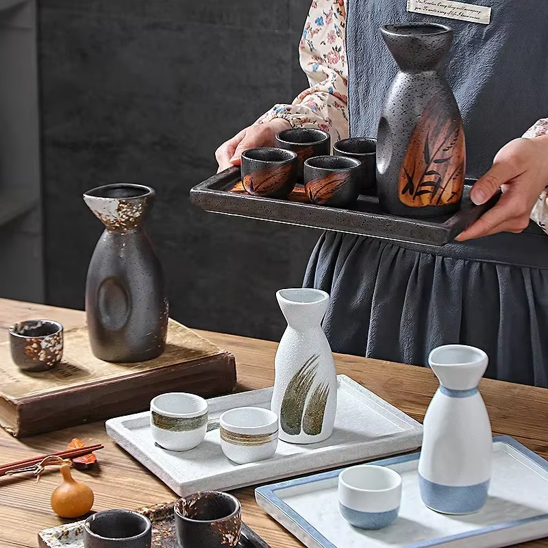 Distributeur de Saké Izakaya Japonais en Céramique Vintage