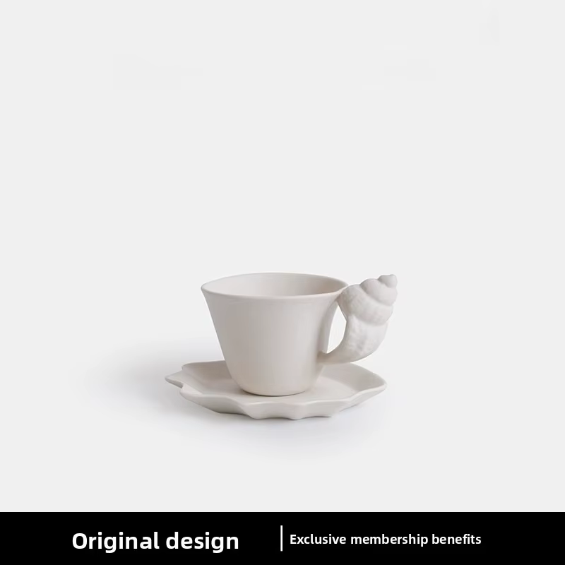Tasse à café en céramique à coque mate