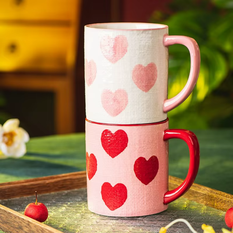 Tasse à café en céramique marquée cœur d'amour