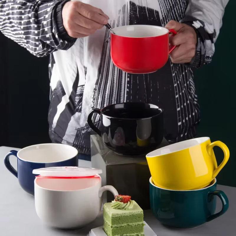 Tasse à café en céramique de grande capacité avec cuillère