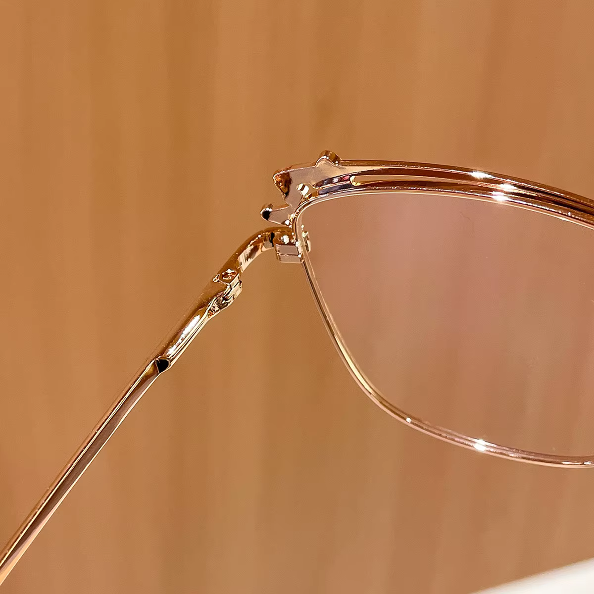 1 paire de lunettes unies à la mode pour femmes, style élégant et simple, adaptées à un usage au bureau