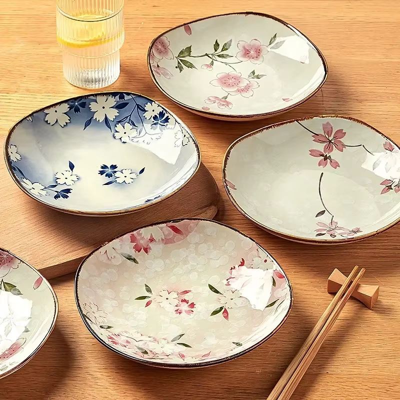 Assiette à Dessert en céramique de fleur de cerisier japonaise, accessoires de cuisine à domicile, ensemble de couverts, assiette créative et mignonne, assiette à Sushi