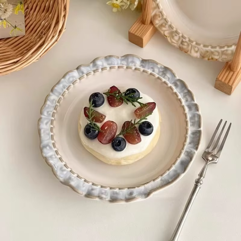 Assiette à manger rétro française