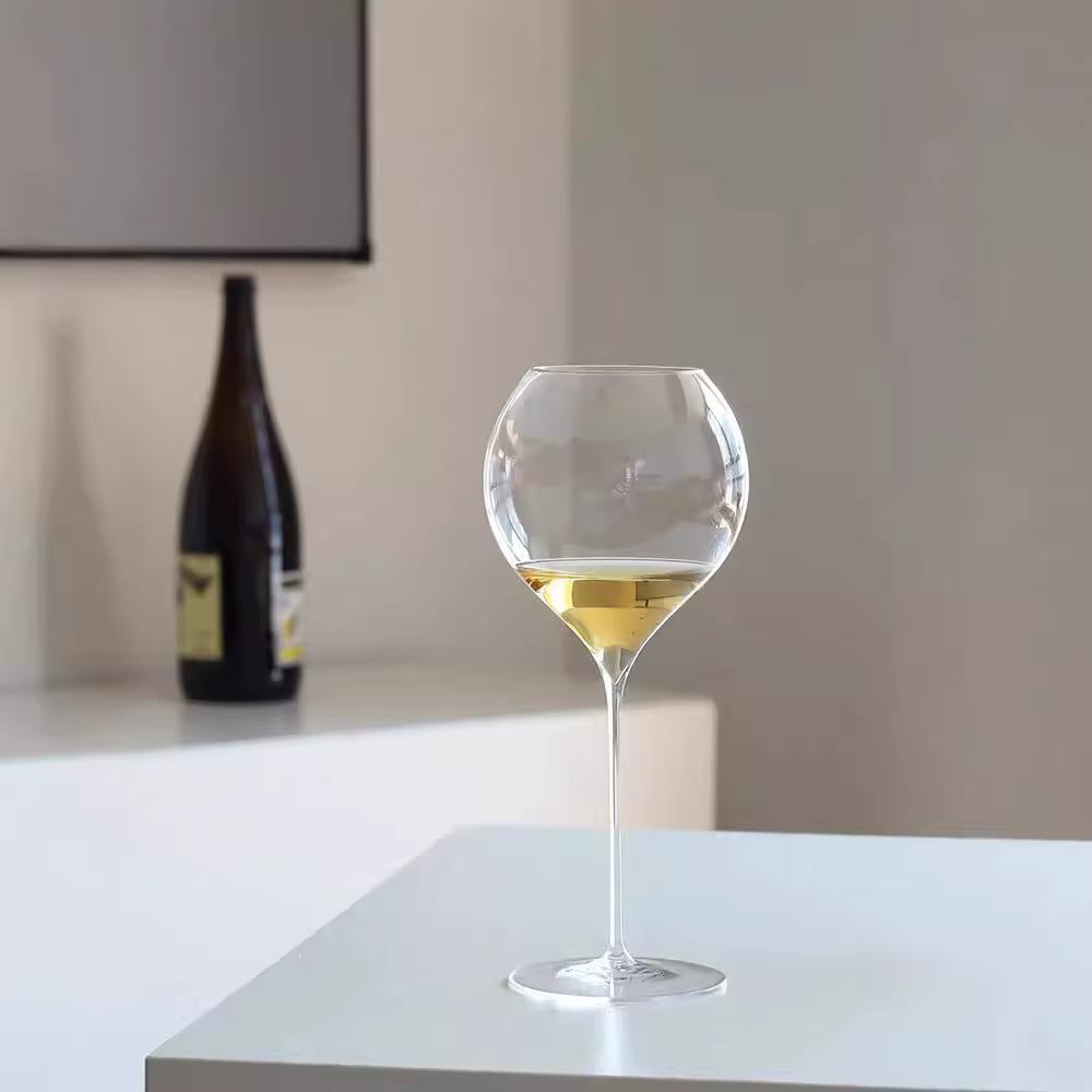 Verres à vin blancs fins