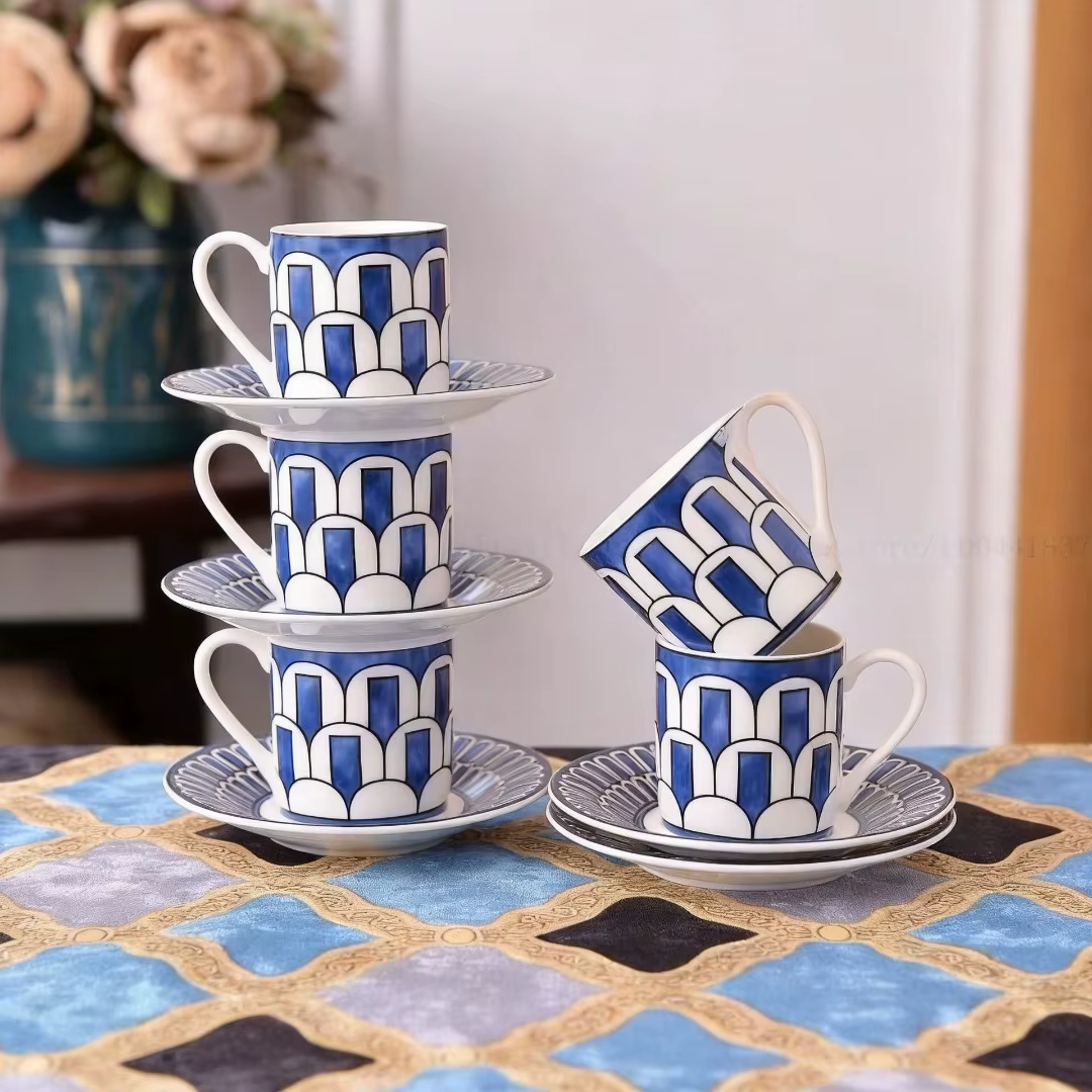 Tasses à café en céramique européennes d'italie