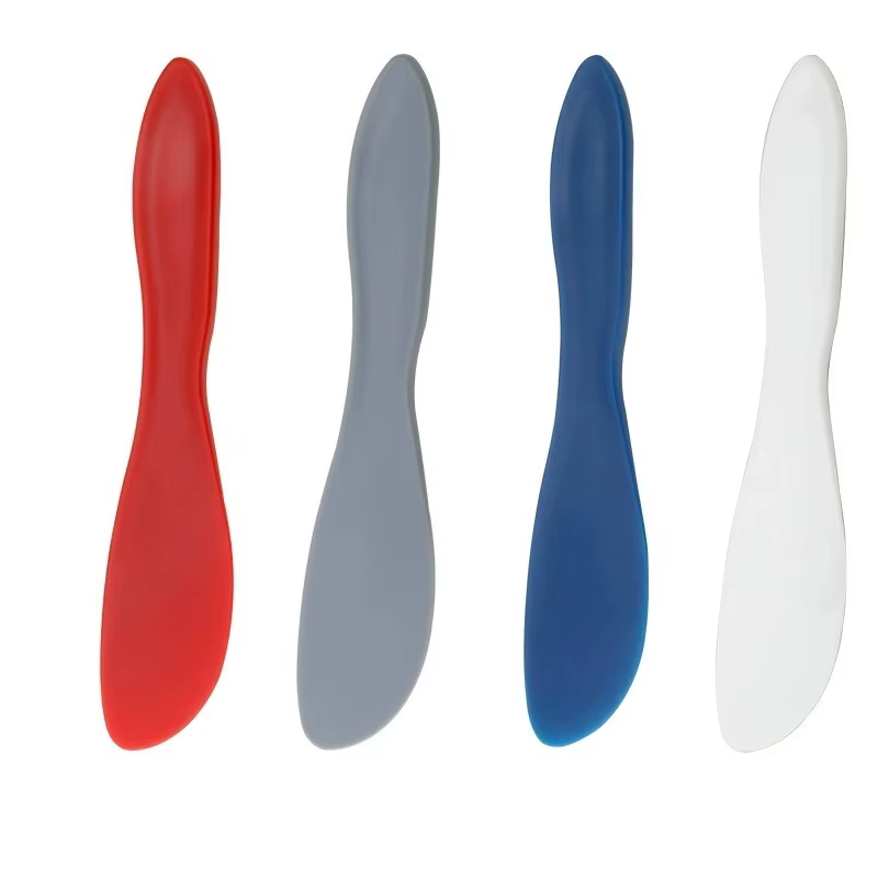 Coupe-beurre en plastique de cuisine