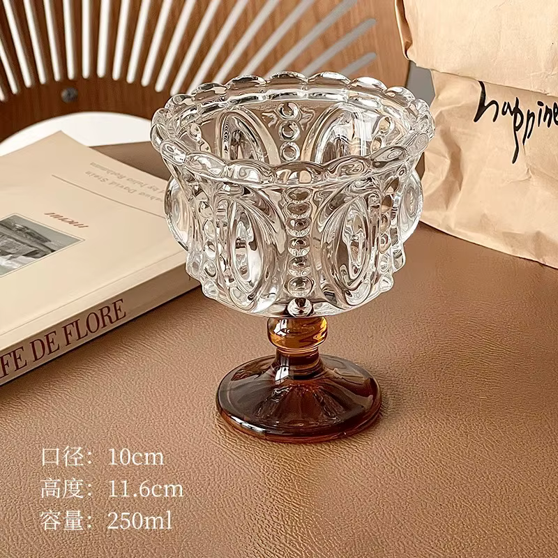 Tasse en verre Nordic Relief pour glaces