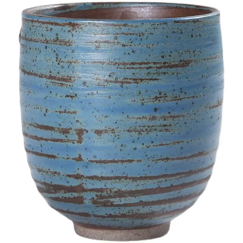 Tasse à thé japonaise en poterie grossière