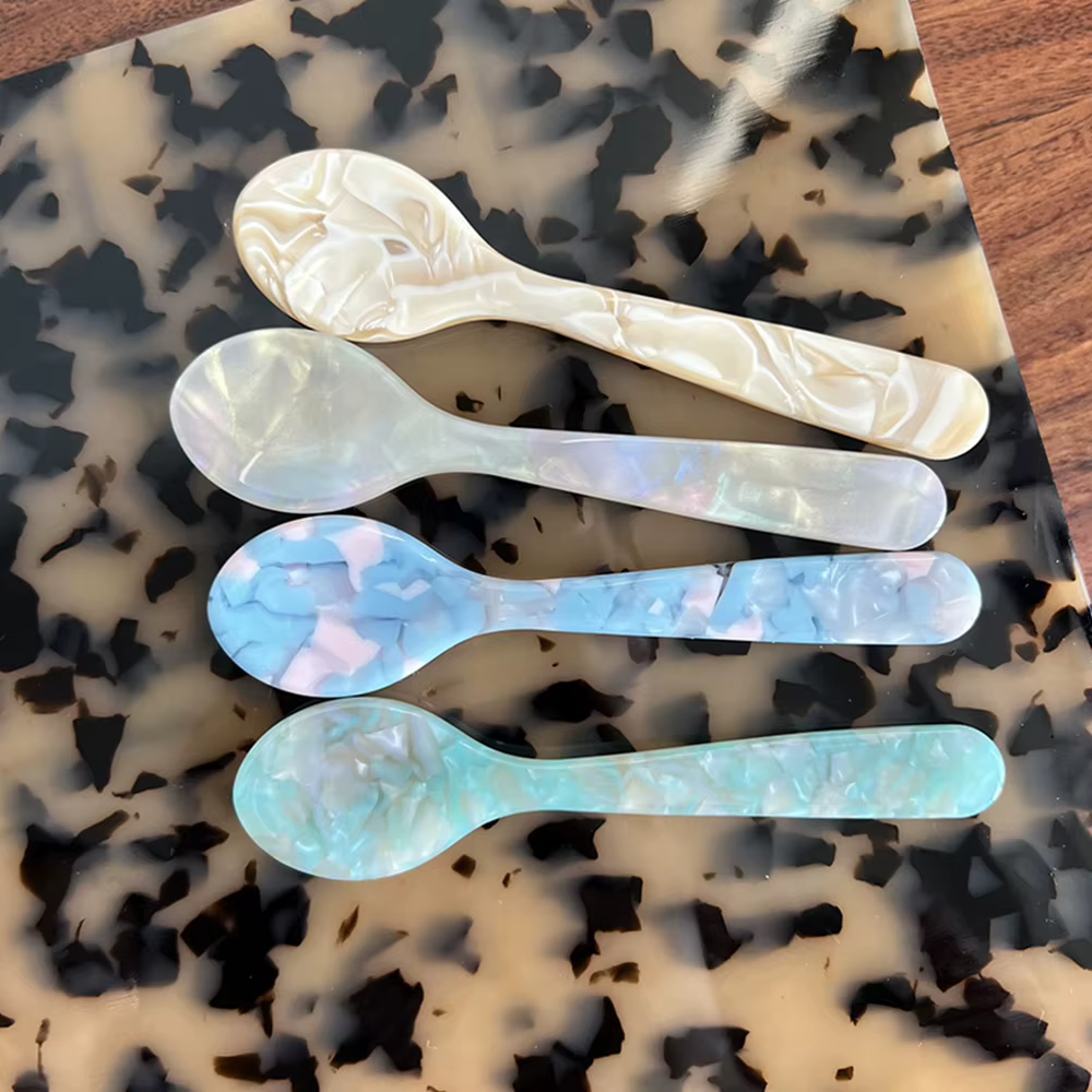 Ensemble de couverts à Dessert
