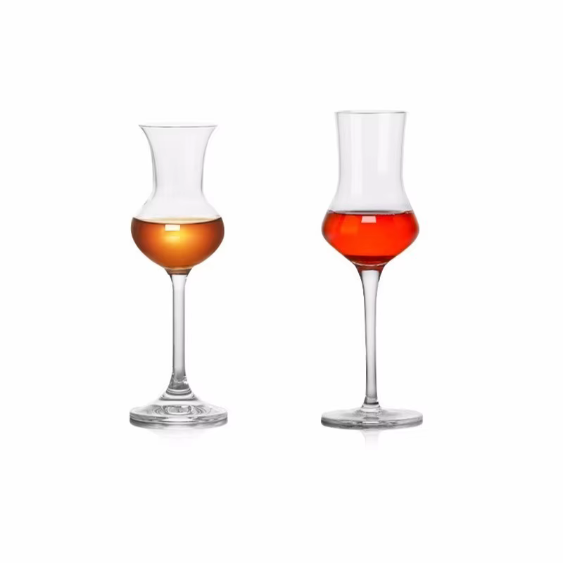Gobelet à tulipe fine en cristal pour mariage