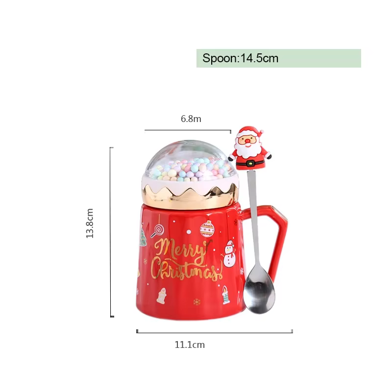 Tasses de noël avec couvercle et cuillère du père noël