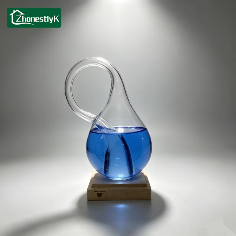Bouteilles Klein décoratives en verre transparent pour salon