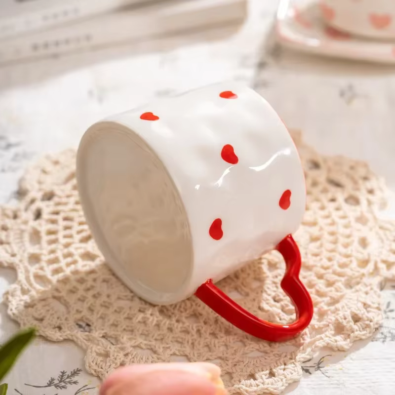 Tasse à café créative peinte à la main