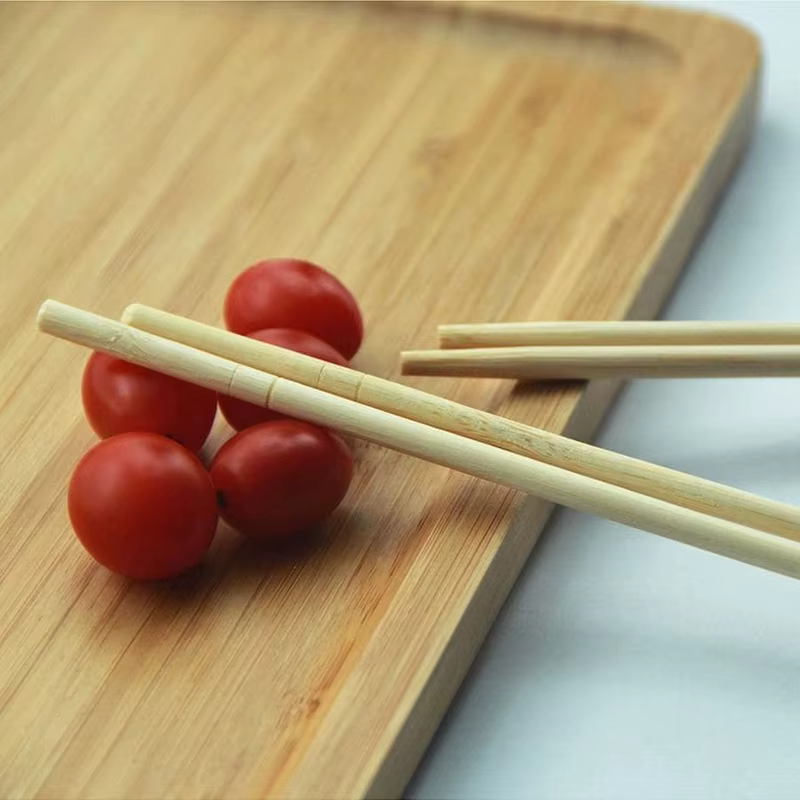 Lot de 50 couverts en bois jetables (baguettes