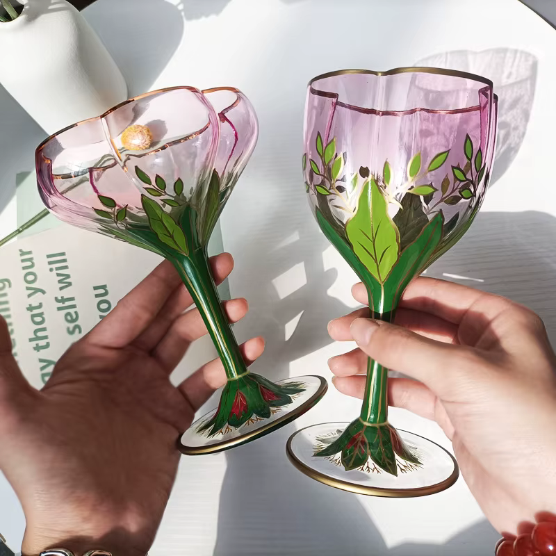 Verres à vin en cristal de style vintage
