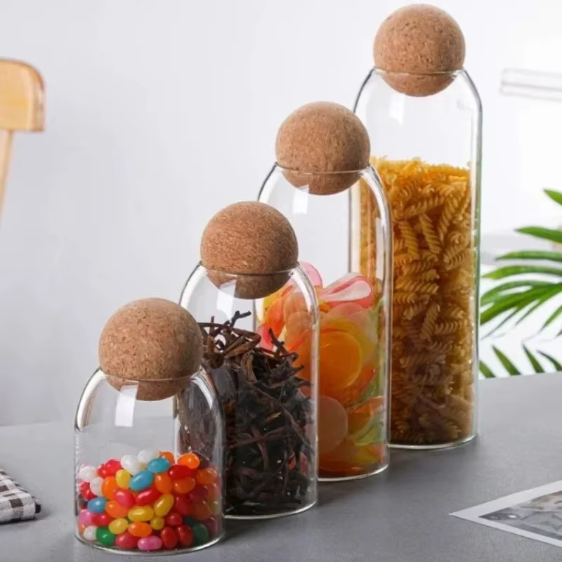 Pot de rangement en verre
