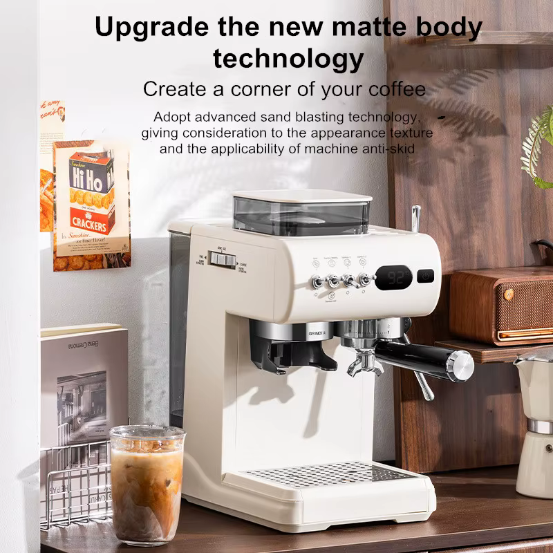 Machine à expresso semi-automatique – Pression de 20 bars avec moulin intégré