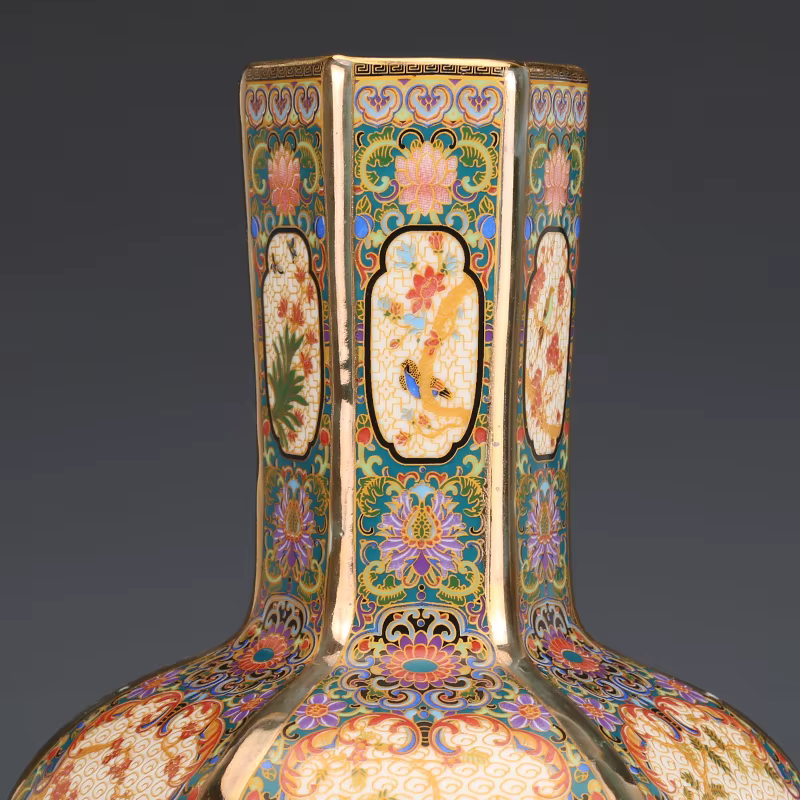 Vase chinois antique en porcelaine