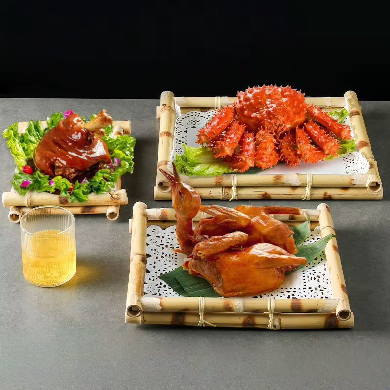 Plateaux tissés en bambou
