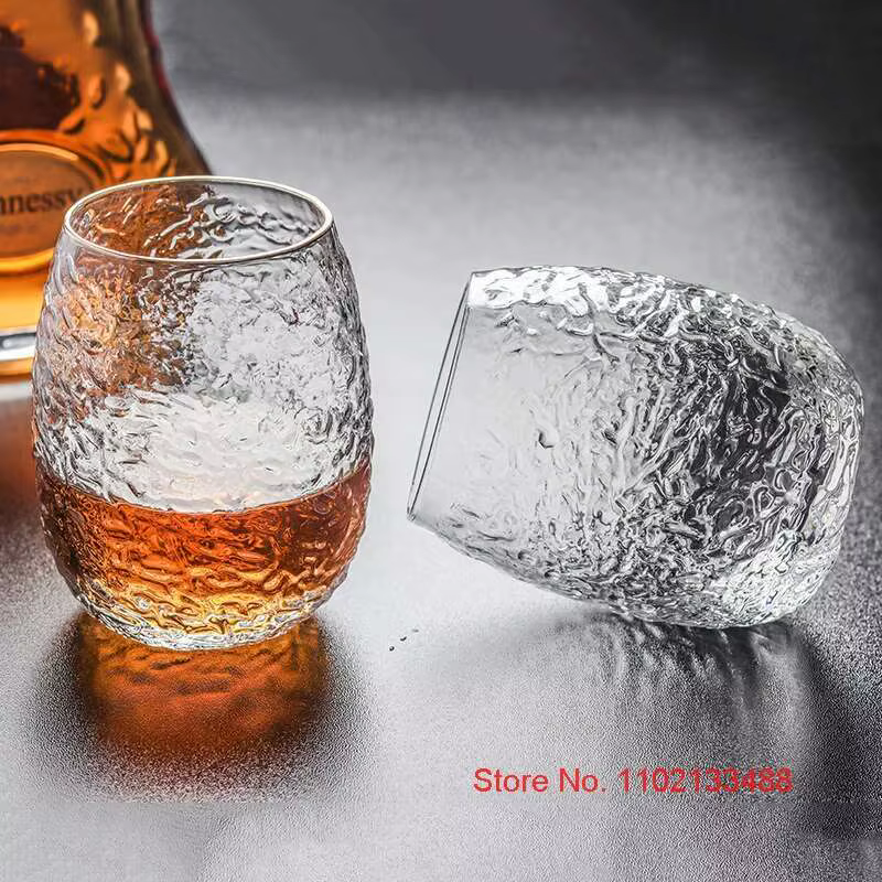 Verre à whisky en forme de cocon