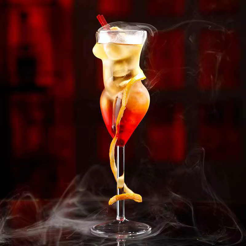 Verre à Cocktail créatif en forme de corps pour femme