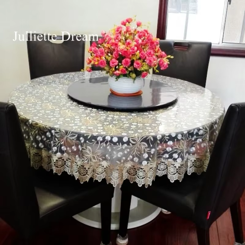 Nouvelle nappe en dentelle