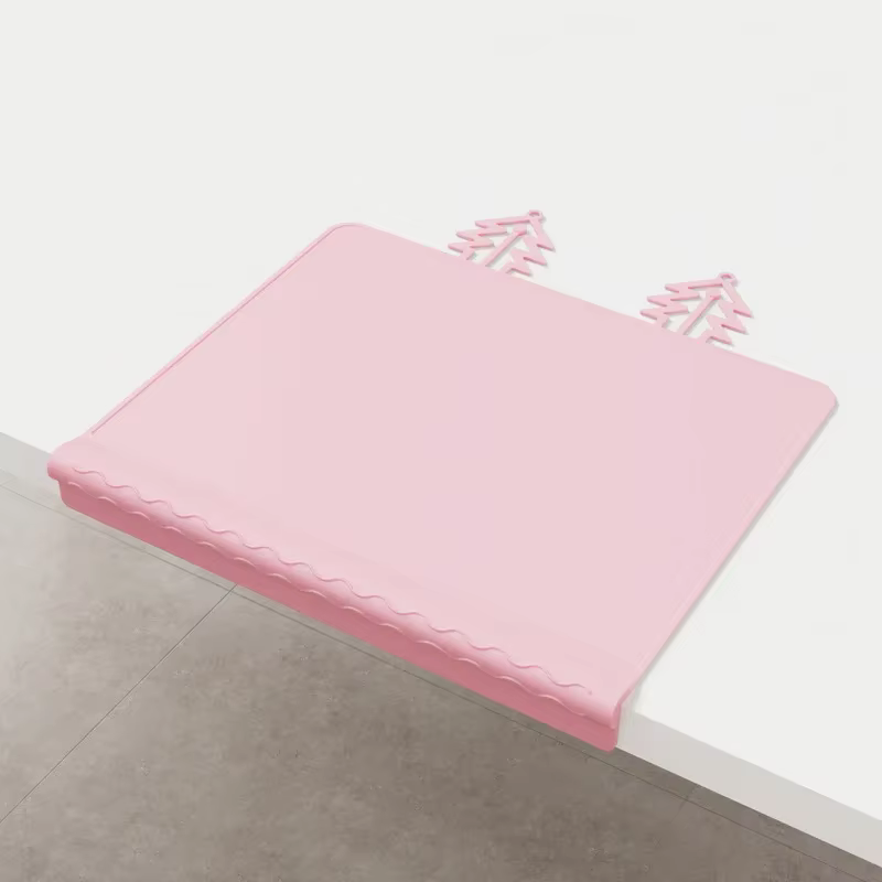 Set de table en silicone avec bord à mâcher