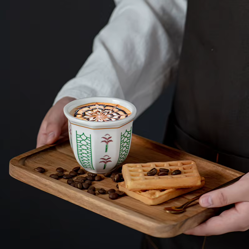 Tasse à Café en Céramique Arabe avec Palmier