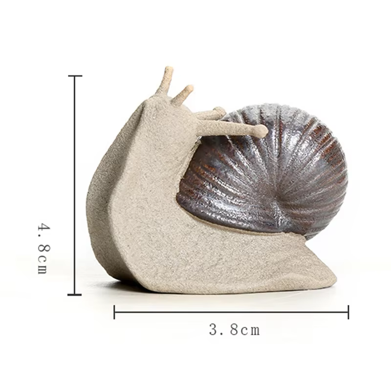 Petit escargot en céramique T