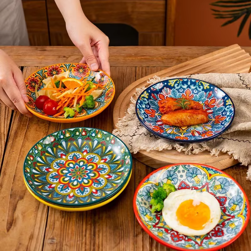 Assiette peu profonde en céramique bohème de 6.5 pouces