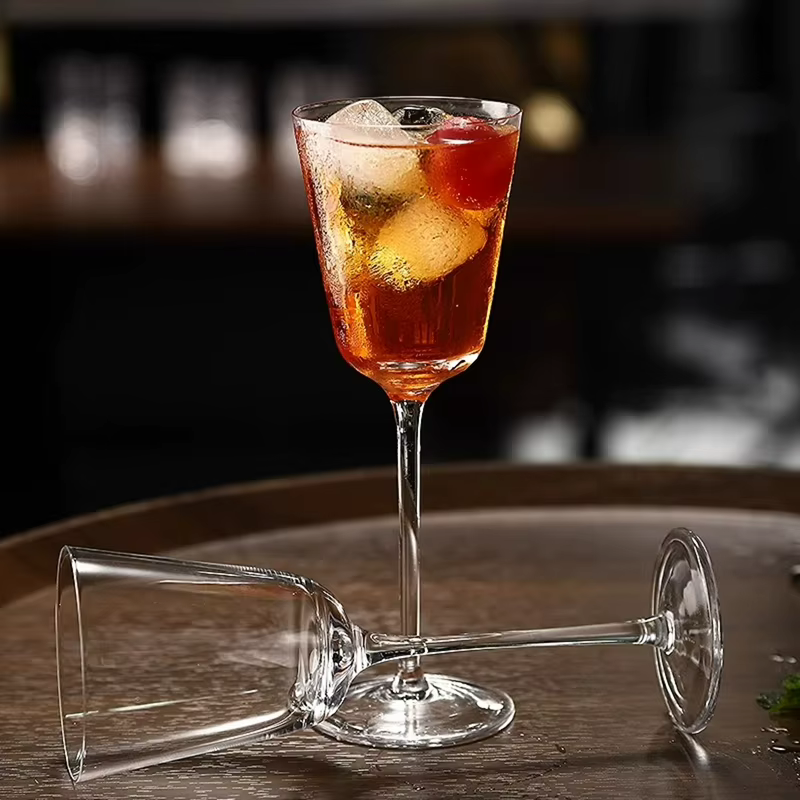 Verres à Cocktail Créatifs Standardisés