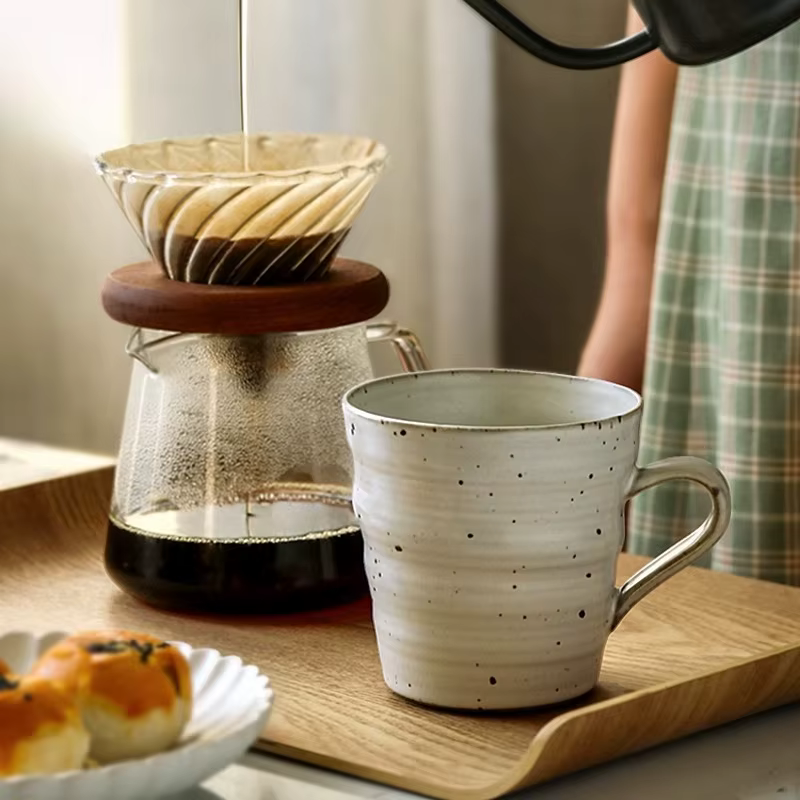 Tasse à café en grès artisanal Vintage faite à la main