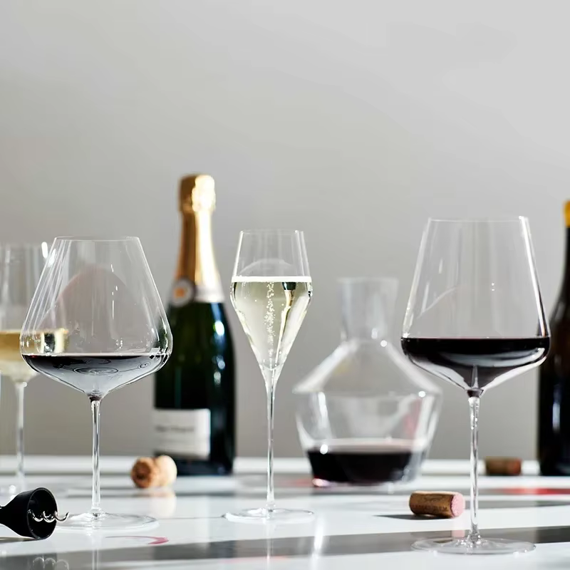 Verre à vin de luxe de style Bourgogne Bordeaux pour banquet et fête