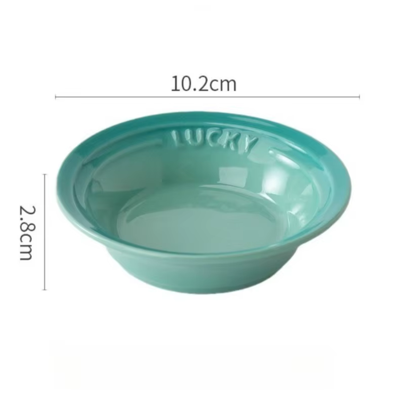 Petite assiette ronde en céramique