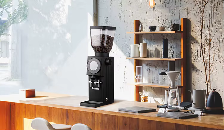Moulin à café commercial électronique noir G83E