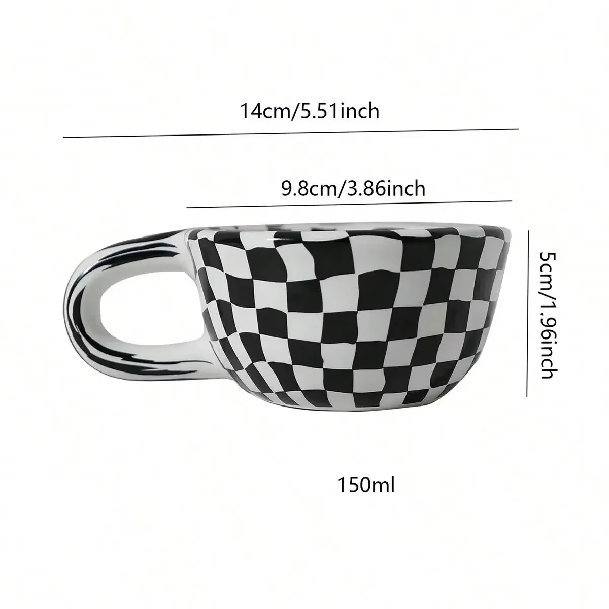 Tasse à café en céramique en damier